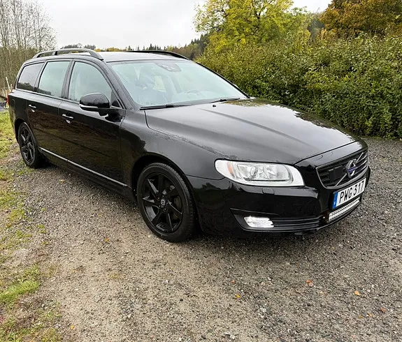 Volvo V70 2015 photo 2