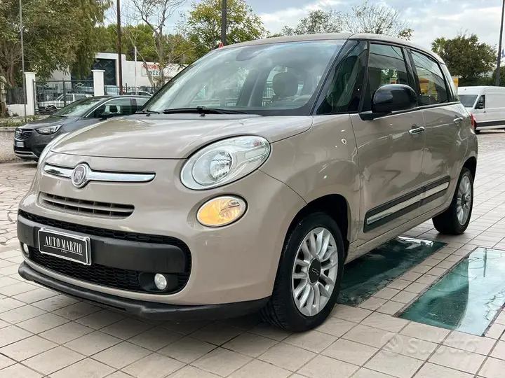 Fiat 500L 2012 photo 4