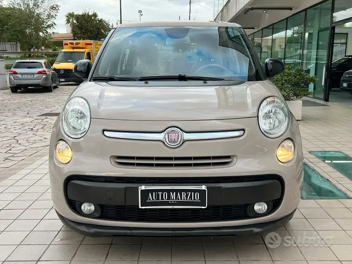 Fiat 500L 2012 photo 2