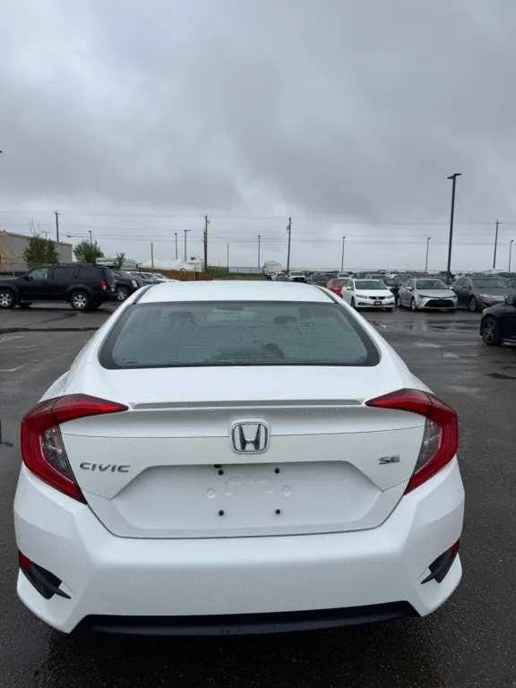 Honda Civic 2018 photo 5