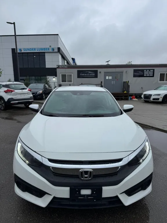 Honda Civic 2018 photo 2