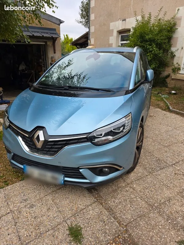 Renault Grand Scenic 2018 photo 3