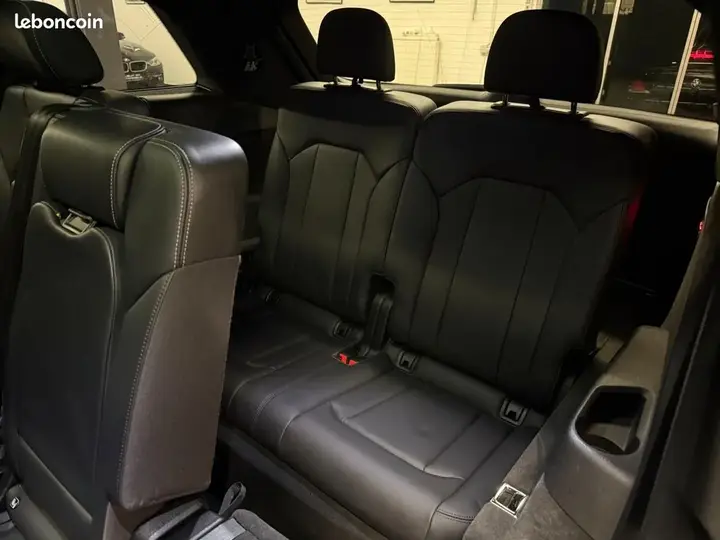 Audi Q7 2016 photo 5