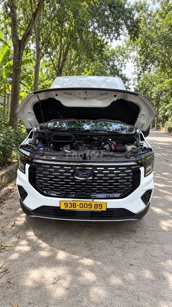 Ford Transit 2025 photo 2