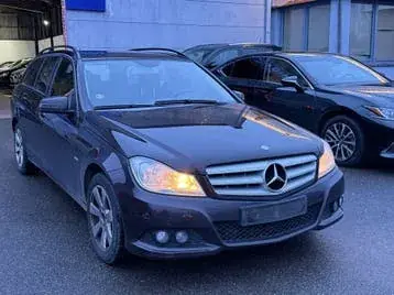 Mercedes-Benz C200 2012 photo 3