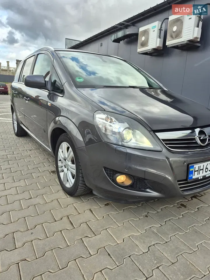 Opel Zafira