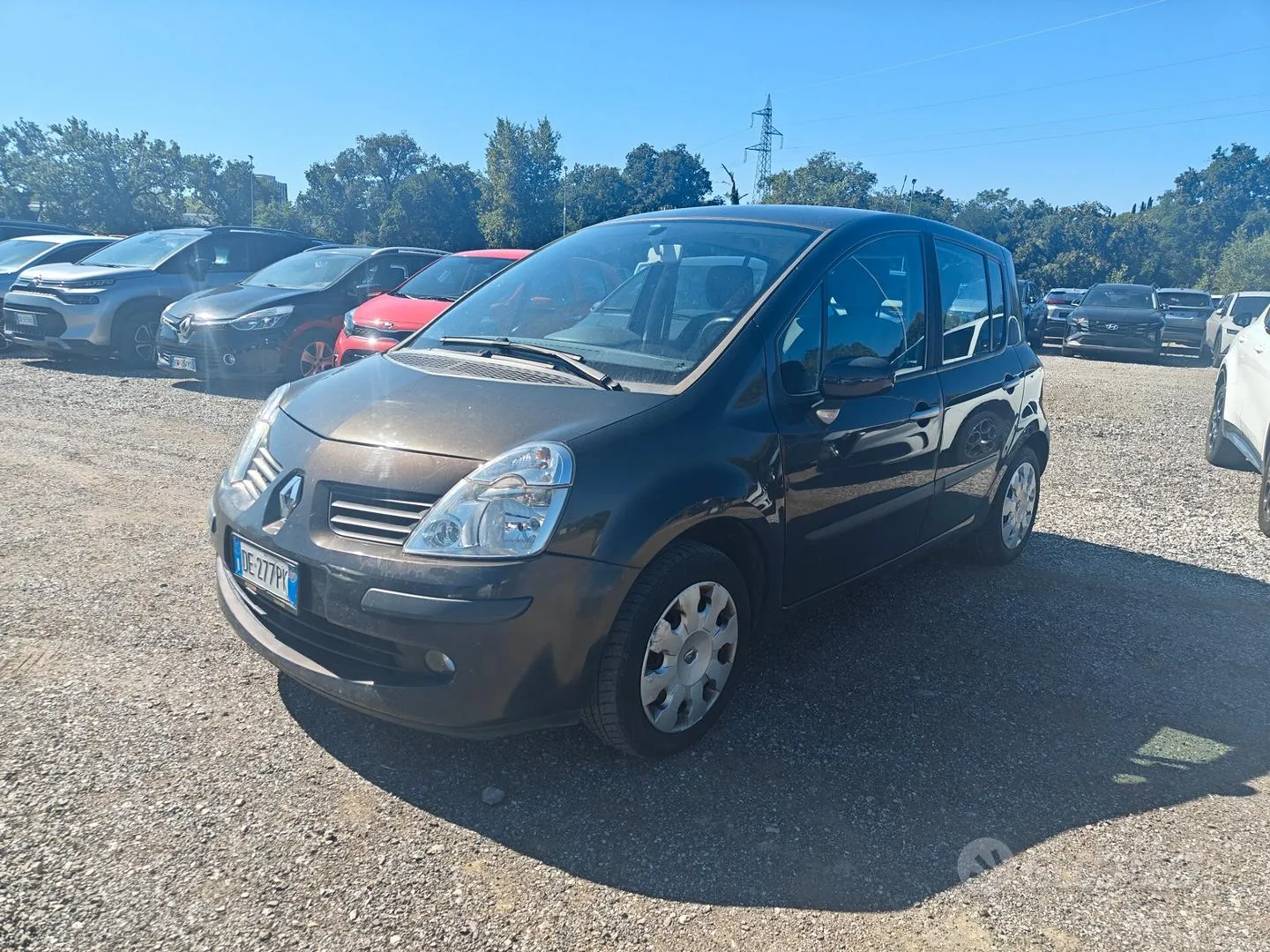 Renault Modus 2008 photo 2