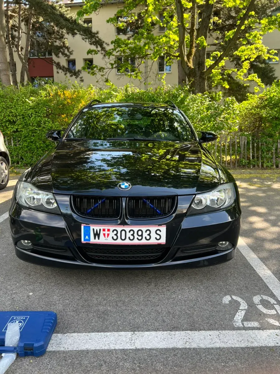 BMW 3 Series 2008 photo 3