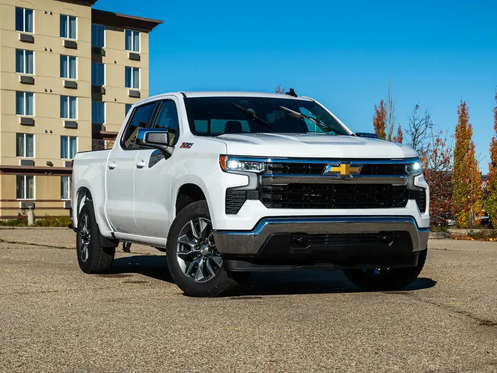 Chevrolet Silverado 1500 2026 photo 2