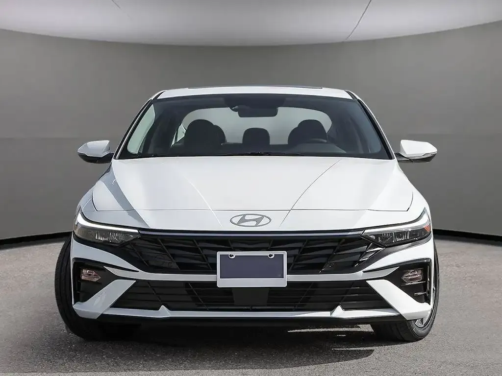 Hyundai Elantra 2026 photo 3