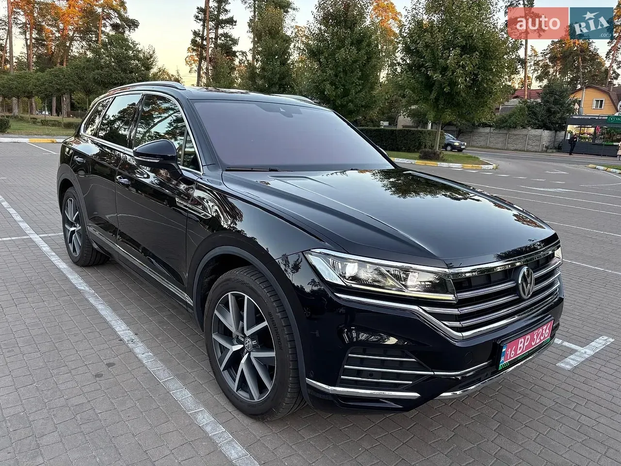Volkswagen Touareg 2020 photo 2
