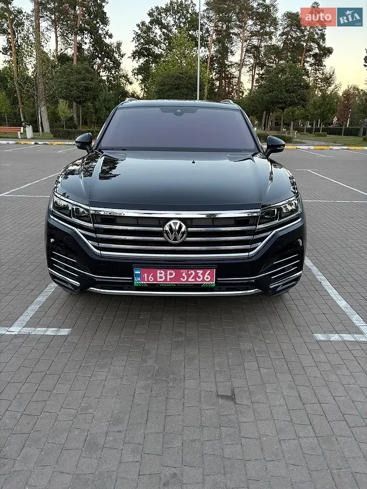 Volkswagen Touareg