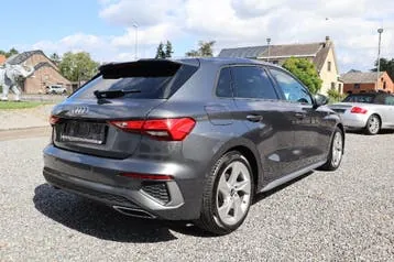 Audi A3 2021 photo 3
