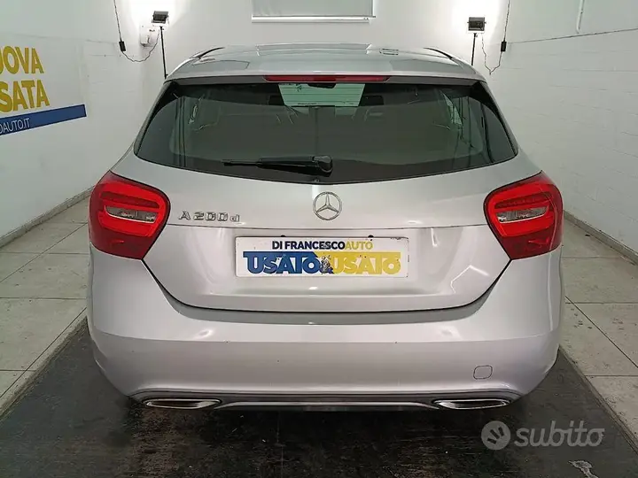 Mercedes-Benz A 200 2017 photo 5