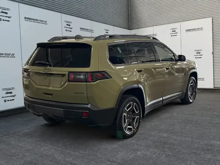 Jeep Cherokee 2026 photo 5