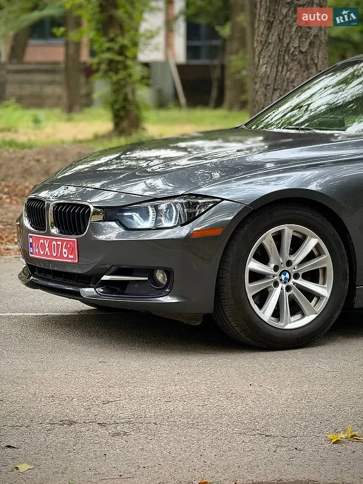 BMW 3 Series 2013 photo 5