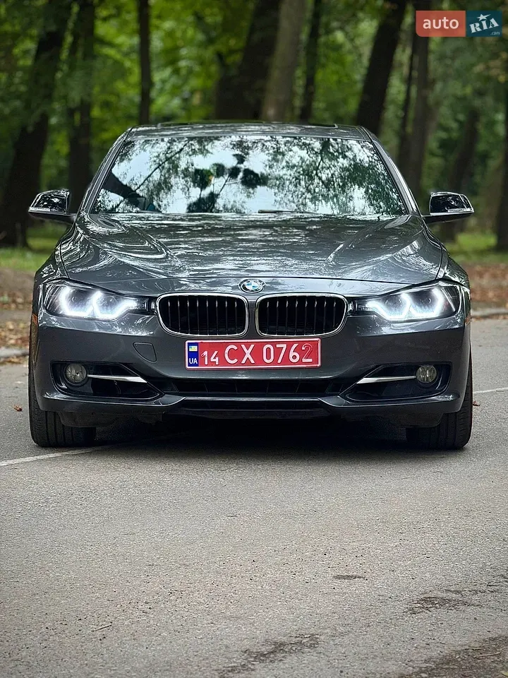 BMW 3 Series 2013 photo 3