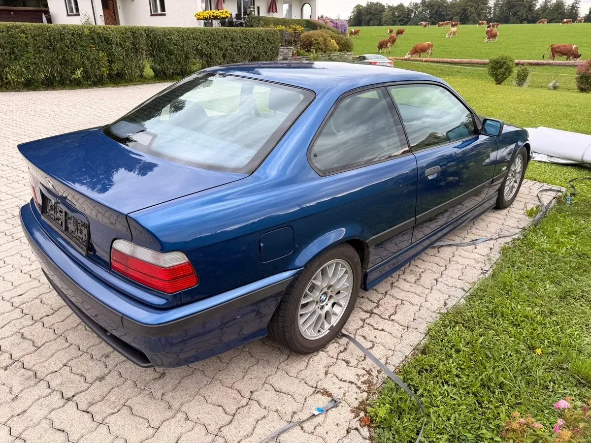 BMW 3 Series 1998 photo 2