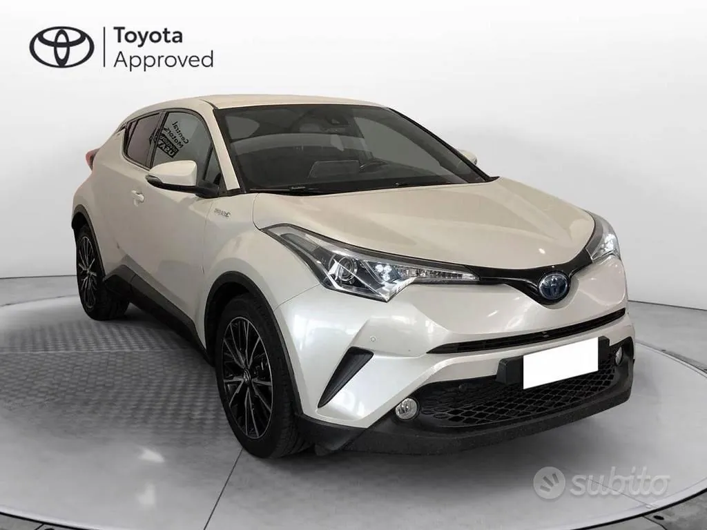 Toyota C-Hr 2017 photo 3