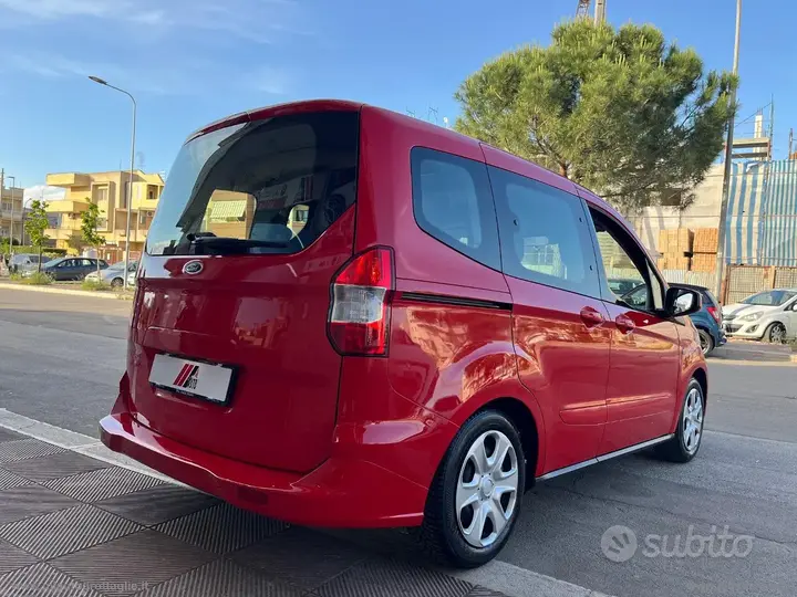 Ford Tourneo Courier 2018 photo 4