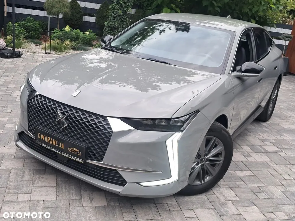 DS Automobiles Ds 4