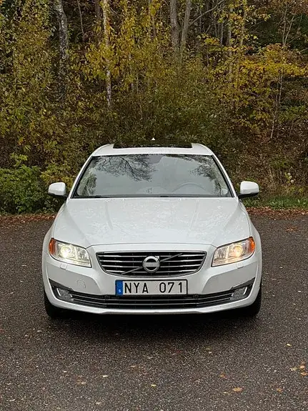 Volvo V70 2014 photo 4