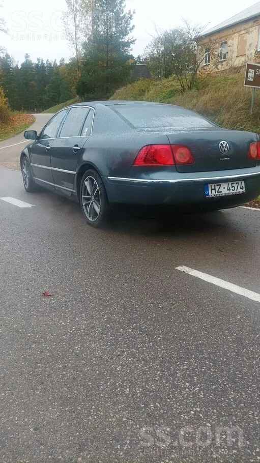 Volkswagen Phaeton 2003 photo 4