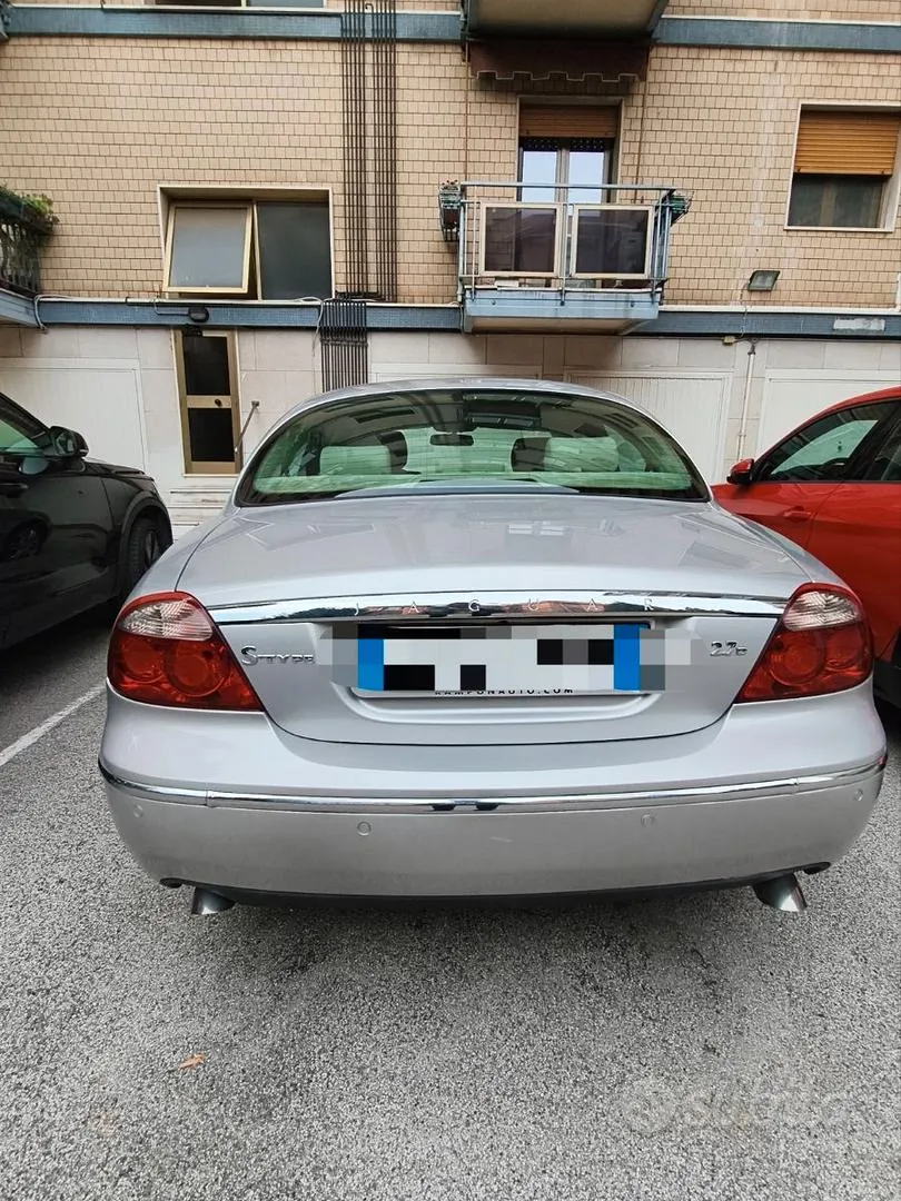 Jaguar S-Type 2005 photo 2