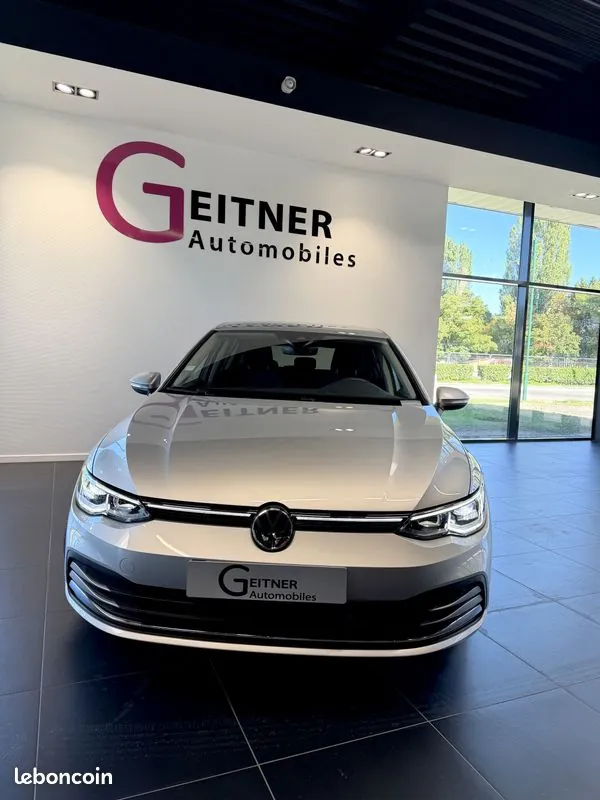 Volkswagen Golf 2020 photo 2