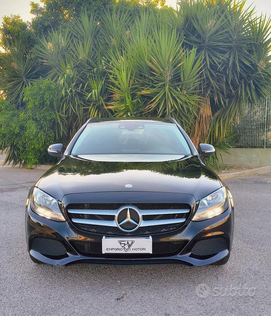 Mercedes-Benz C 200 2015 photo 2