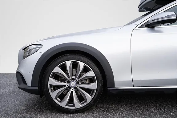 Mercedes-Benz E220 D 2017 photo 3