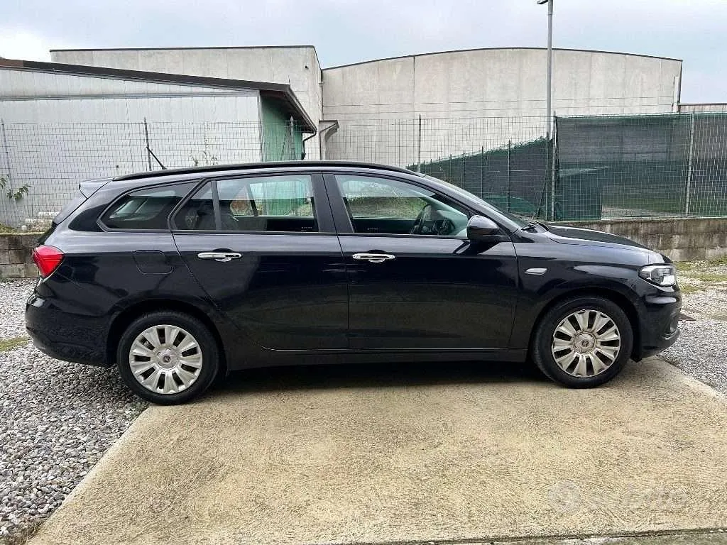 Fiat Tipo 2017 photo 3