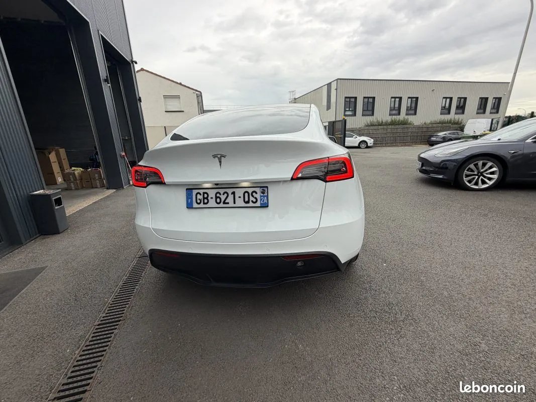 Tesla Model Y 2021 photo 4