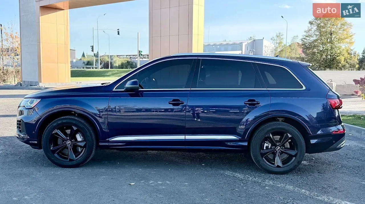 Audi Q7 2022 photo 4