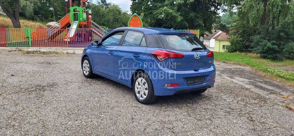 Hyundai I20 2017 photo 3