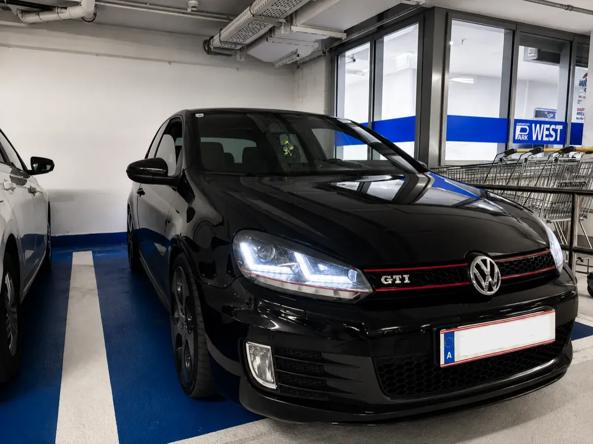 Volkswagen Golf Gti 2009 photo 2