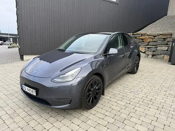Tesla Model Y 2021 photo 4
