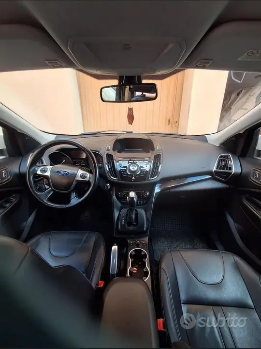 Ford Kuga 2014 photo 3