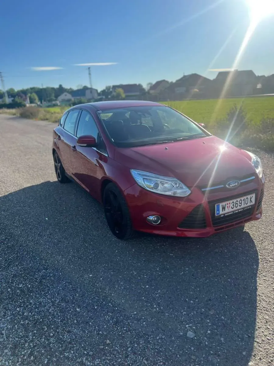 Ford Focus 2011 photo 3