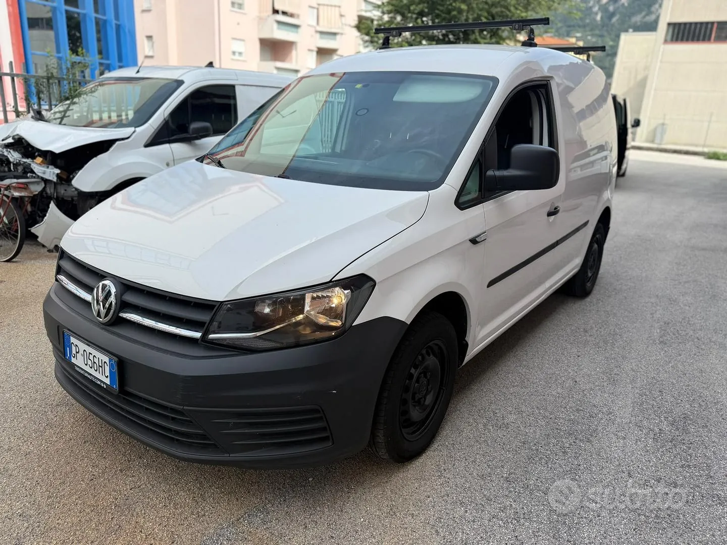 Volkswagen Caddy 2023 photo 2