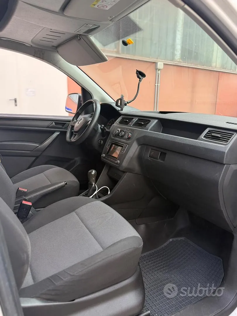 Volkswagen Caddy 2023 photo 5