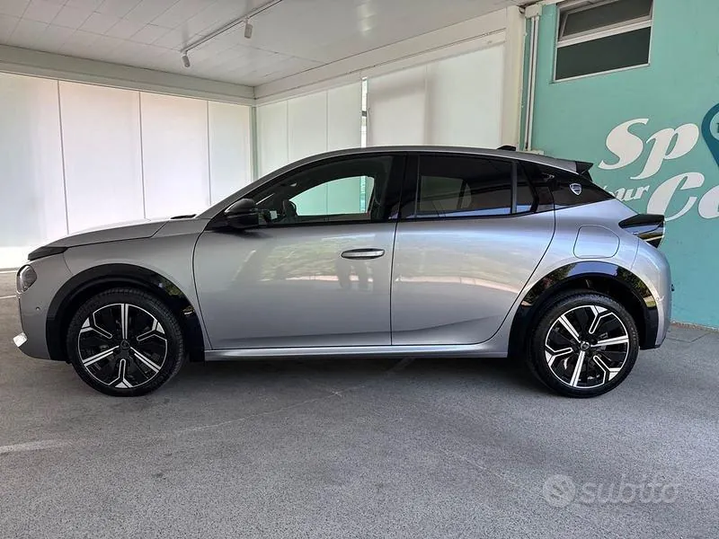 Lancia Ypsilon 2025 photo 2