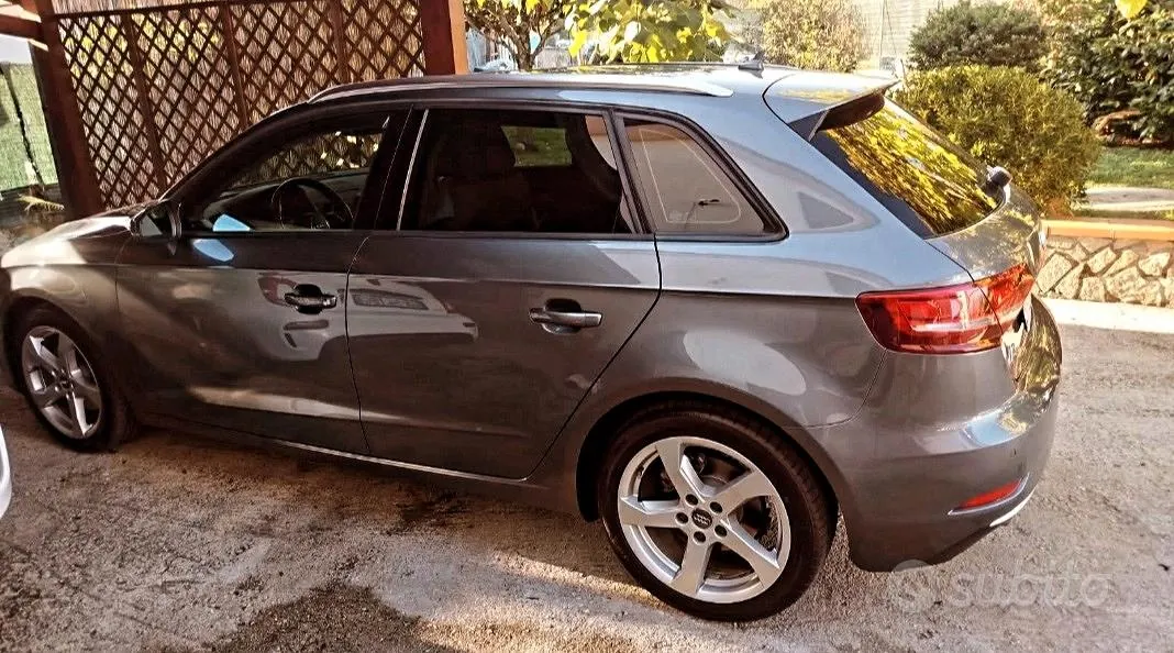 Audi A3 Sportback 2018 photo 2
