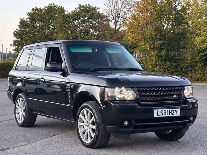 Land Rover Range Rover 2011 photo 3