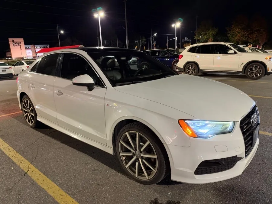 Audi A3 2015 photo 2