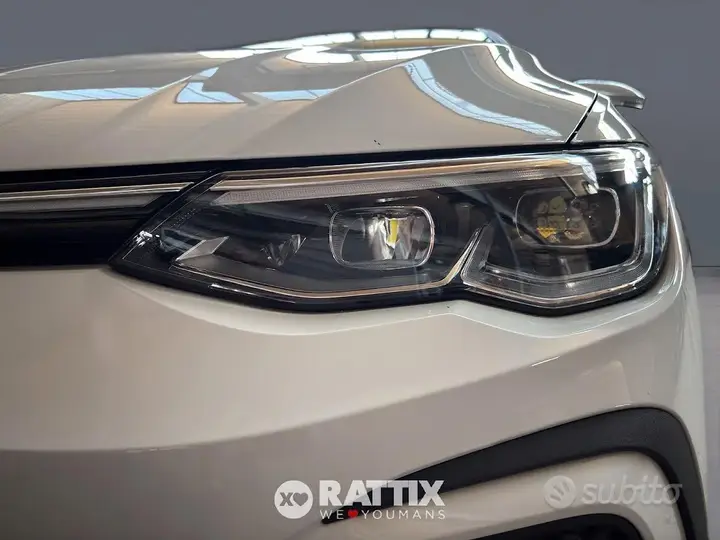 Volkswagen Golf 2023 photo 3