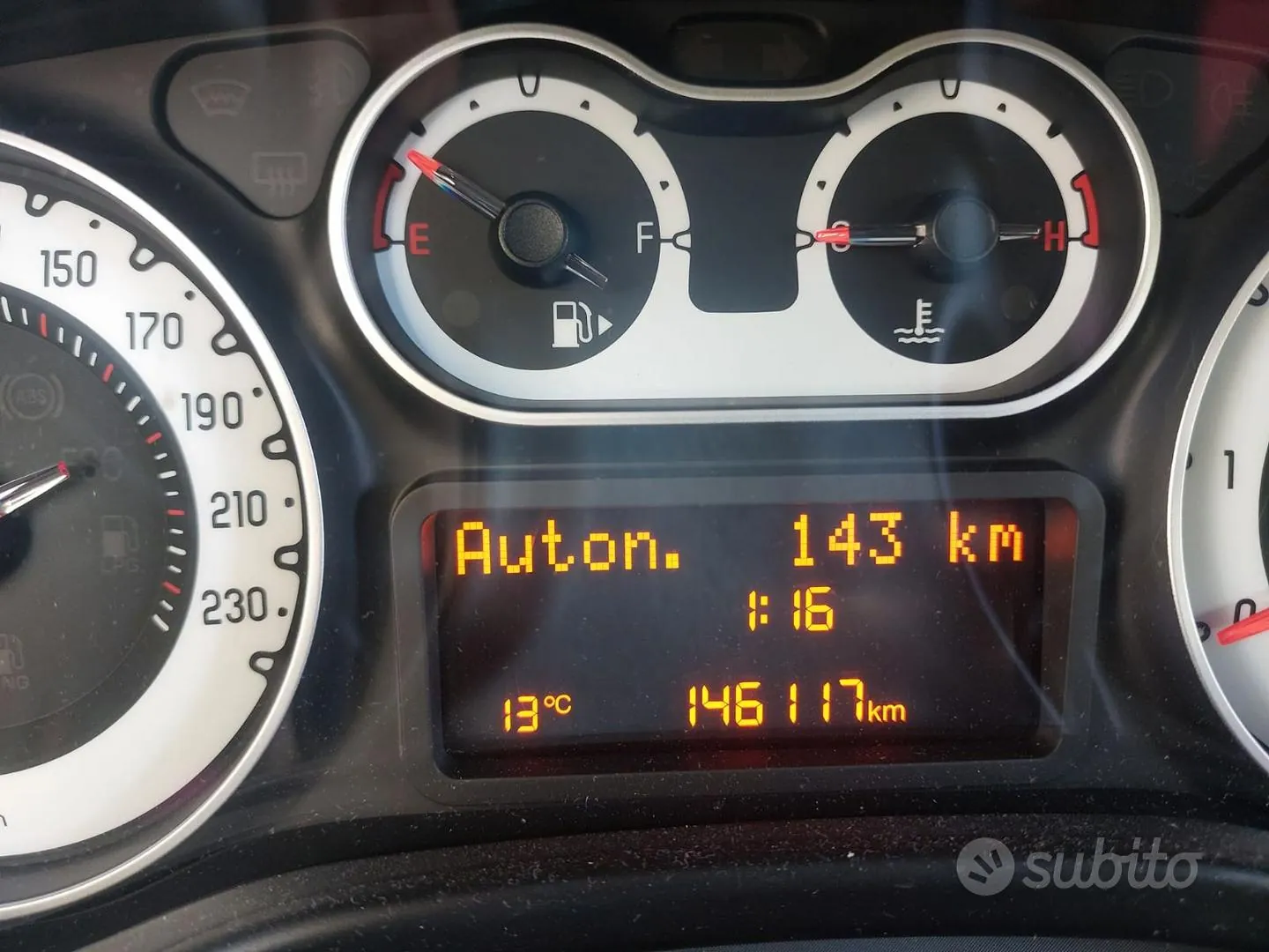 Fiat 500L 2017 photo 2