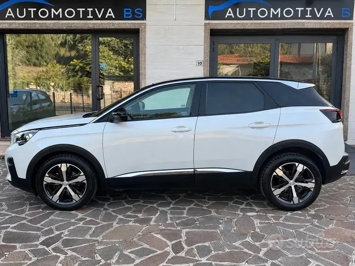 Peugeot 3008 2017 photo 2