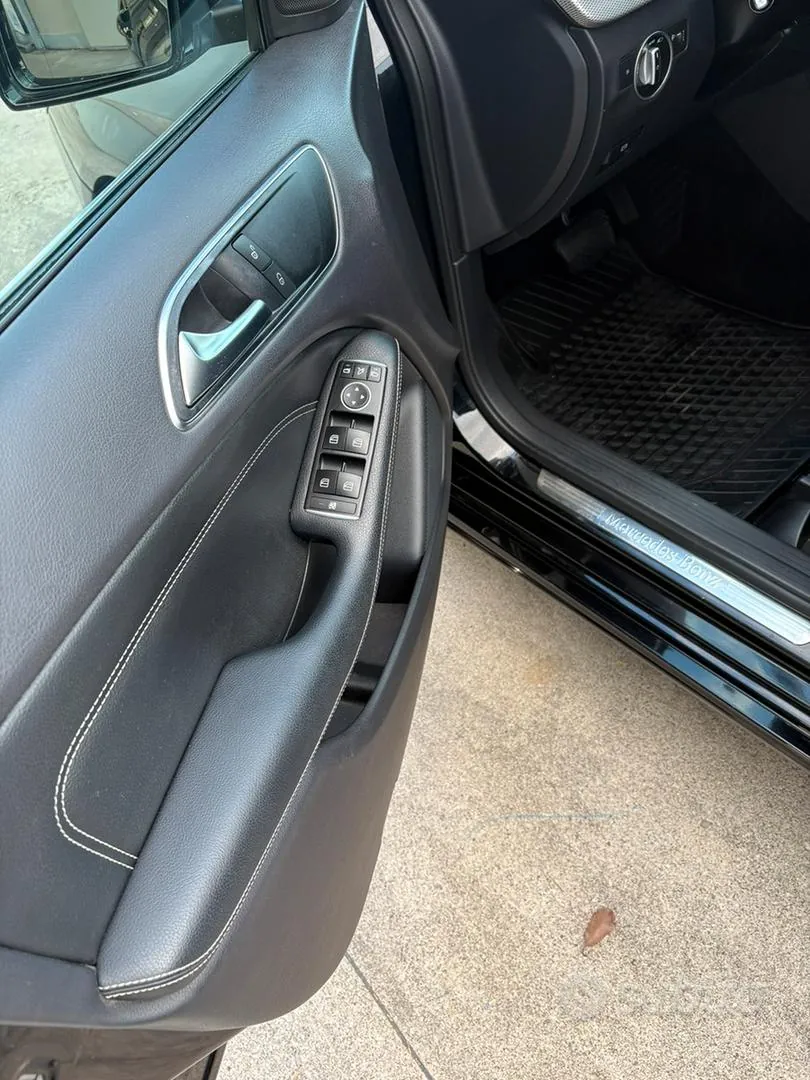 Mercedes-Benz C-Class 2015 photo 3