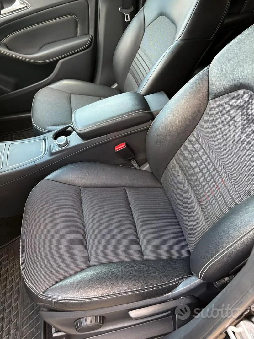 Mercedes-Benz C-Class 2015 photo 2